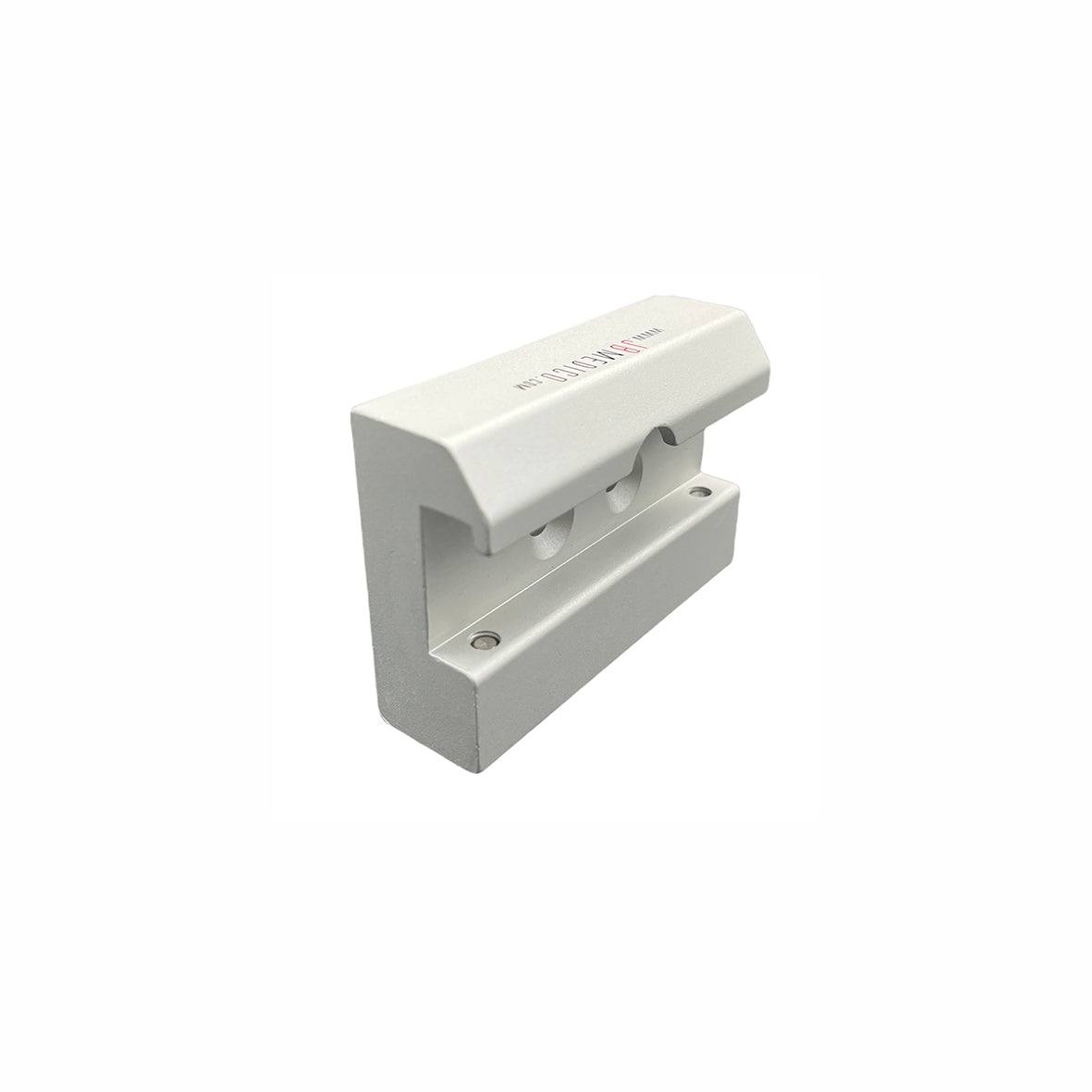 Artnr: 143-03-00, Eu-Klove Bred modell, framsida med 3 hål Ø6,6mm.