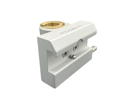 Artnr: 145-03-20 Eu-Klove Bred modell inkl. adapterbeslag med Ø20 mm. hål.